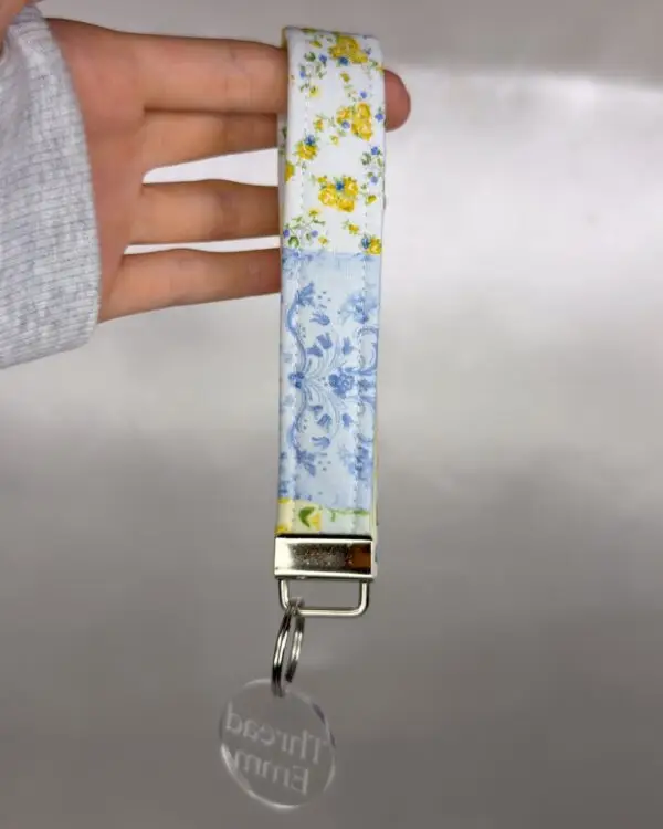 20260811-Yellow Patchwork W 011 Yellow Floral Patchwork Fabric Wristlet Keychain