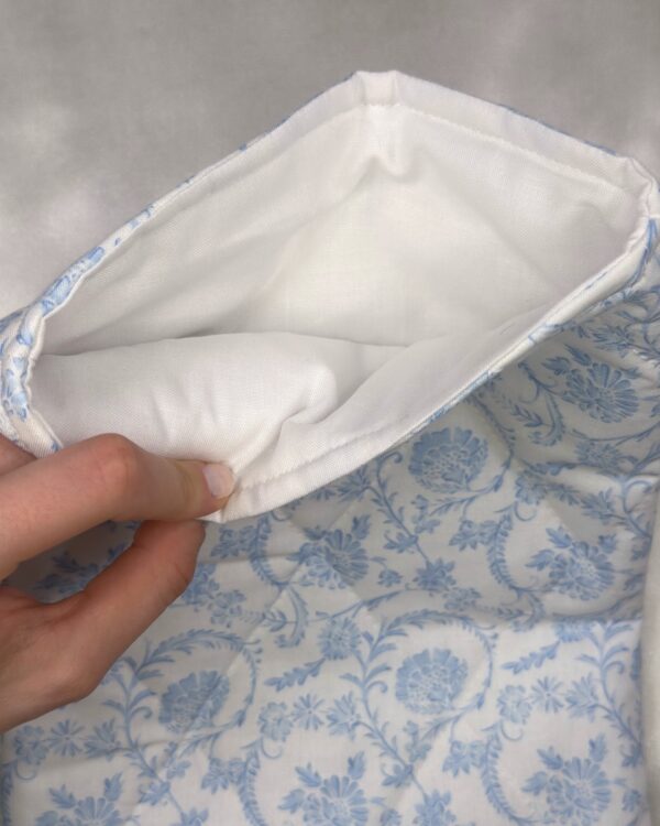 Vintage Blue Liner Vintage Blue Quilted E-Reader/Book Sleeve